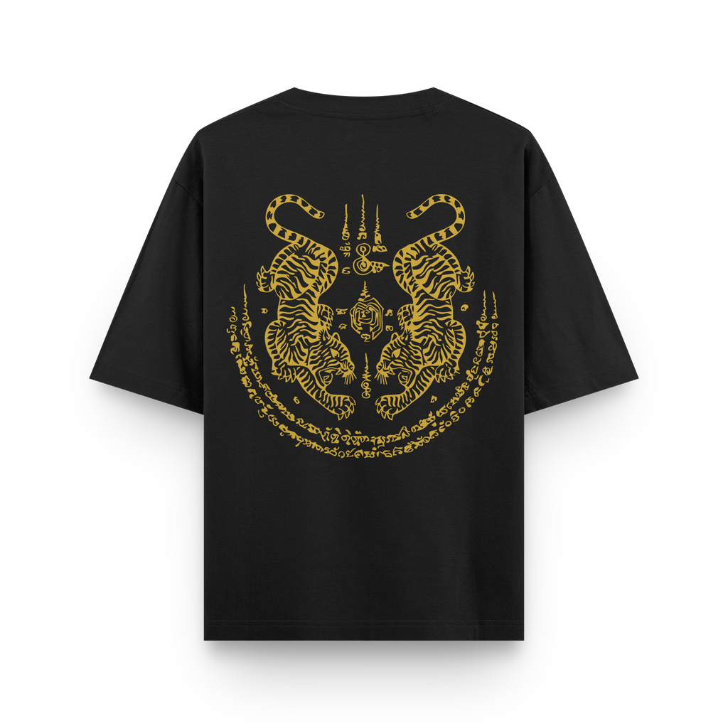 Twin Tigers & Soy Sung Warn – Sak Yant Oversized T-Shirt